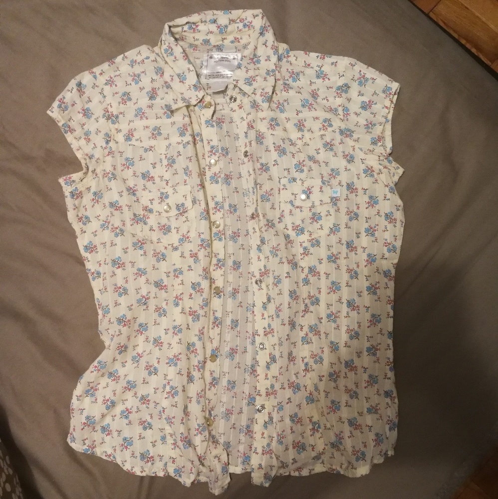 $5 for 2 Aeropostale blouse
